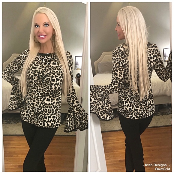 LAST 1! 🛍Cheetah Print Bell Sleeve Top! - Picture 3 of 8